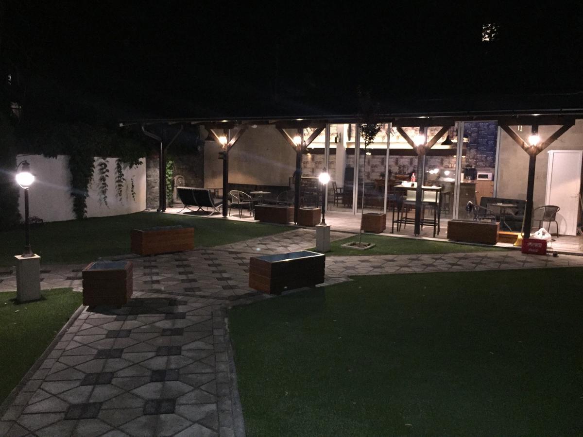 Villa Nina Hotel&Lounge bar Skopje Exteriör bild